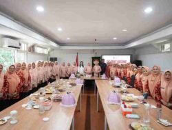 Vivi Andiriani Mahyudi dan Fatmah Wahyuddin A. Zulkifli Pererat Sinergi DWP Melalui Monitoring di DPRD Makassar